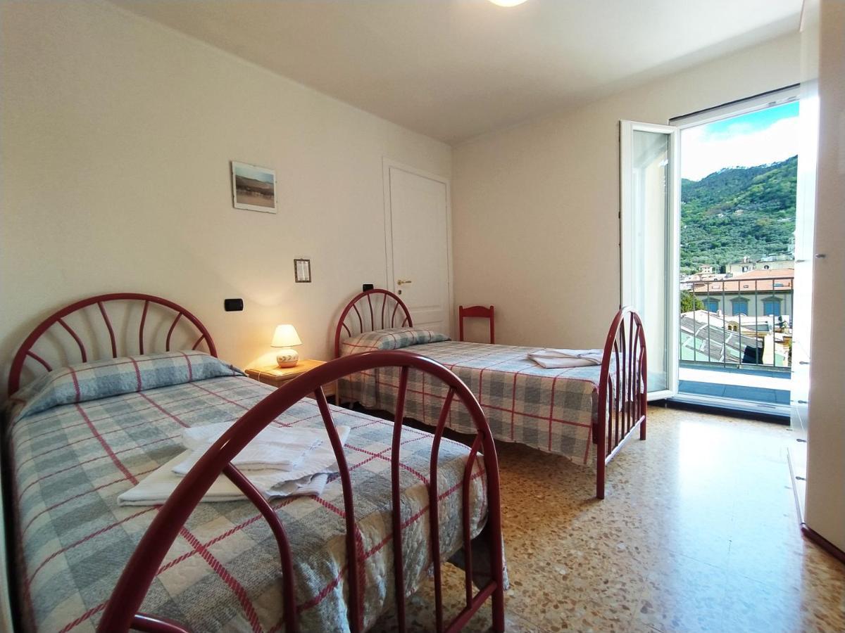 Monia House Sea View Apartment Леванто Екстериор снимка