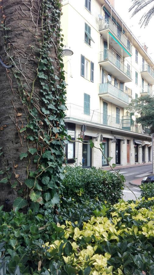 Monia House Sea View Apartment Леванто Екстериор снимка